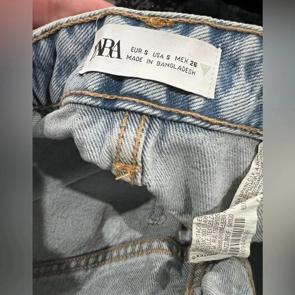 Zara | Denim Mini Skirt With Pockets |  Size S - Picture 4 of 5